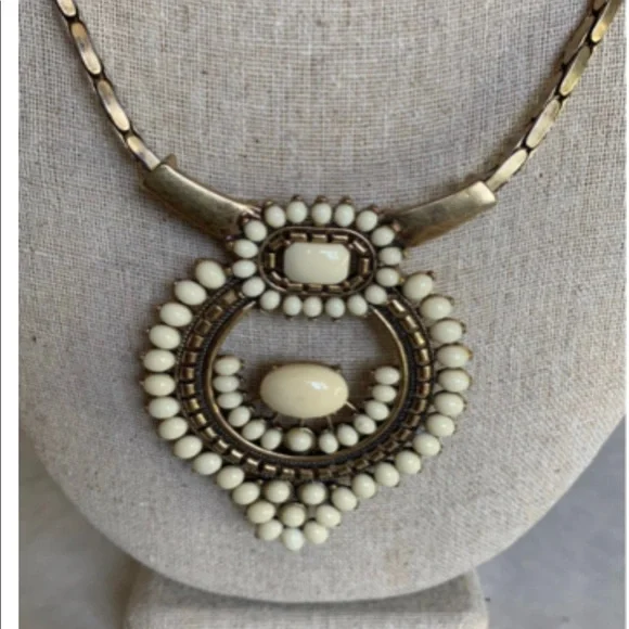 Stella & Dot Havana Necklace - Picture 4 of 7